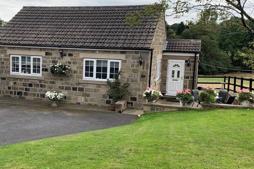 Cherry Blossom Cottage is situated within an Area of Outstanding Natural Beauty. in Nidderdale AONB