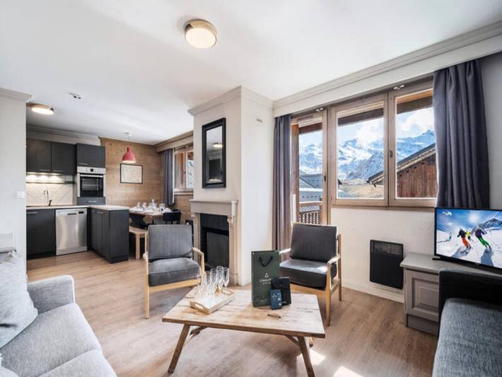 Apartament wakacyjny dla 8 osób, z balkon i basen w Trzy Doliny