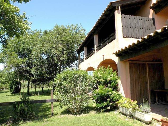 Gîte pour 8 personnes, avec vue et jardin, animaux acceptés à Ghisonaccia - 3