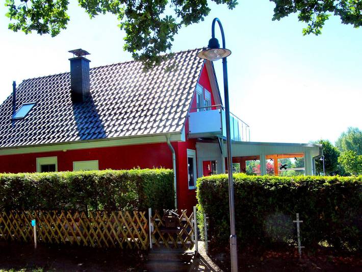 Ferienhaus für 7 Personen, mit Ausblick und Terrasse sowie Garten und Seeblick in Göhren-Lebbin - 3