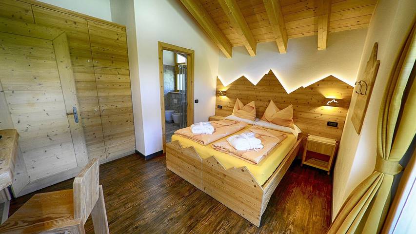 Agriturismo per 4 persone, con Balcone e Idromassaggio nonché Giardino e Sauna in Lombardia