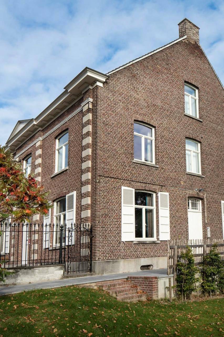 Eight-Bedroom House in Etikhove, Maarkedal