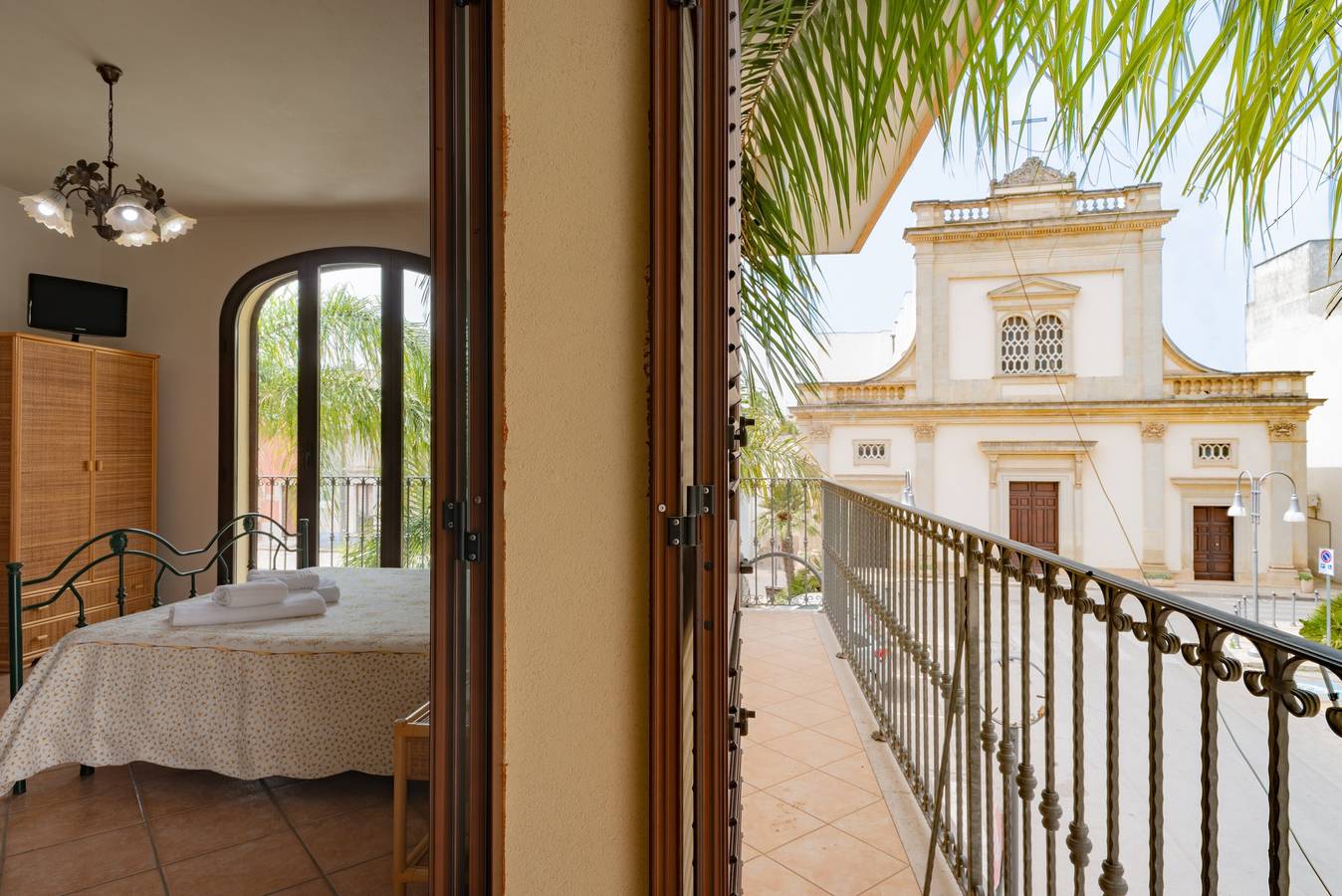 Appartamento intero, Vivere da vicino il fascino italiano - Monolocale 900 in Racale, Golfo di Taranto
