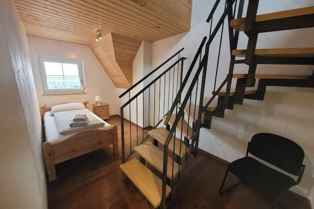 Apartment in Murbachhof up to 10 people. Cooking possible in Bühl, Mittlerer Schwarzwald