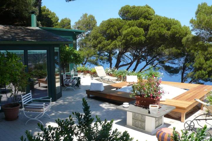 Maison d’hôte pour 9 personnes, avec piscine ainsi que jardin et vue, animaux acceptés à Capri - 4