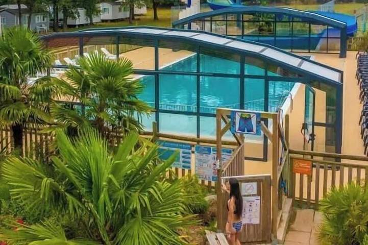 Camping pour 5 personnes à La Boissière-de-Montaigu