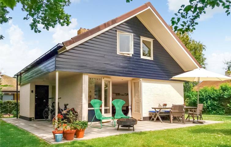Ferienhaus für 6 Personen, mit Terrasse und Garten in Brouwershaven