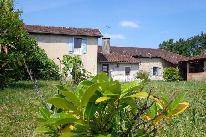 Location de vacances pour 4 personnes, avec jardin à Mimbaste