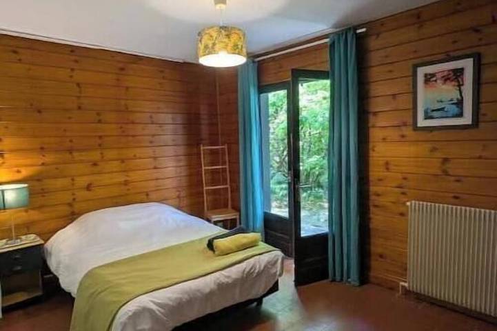 Gîte pour 6 personnes à Prignac-et-Marcamps - 2