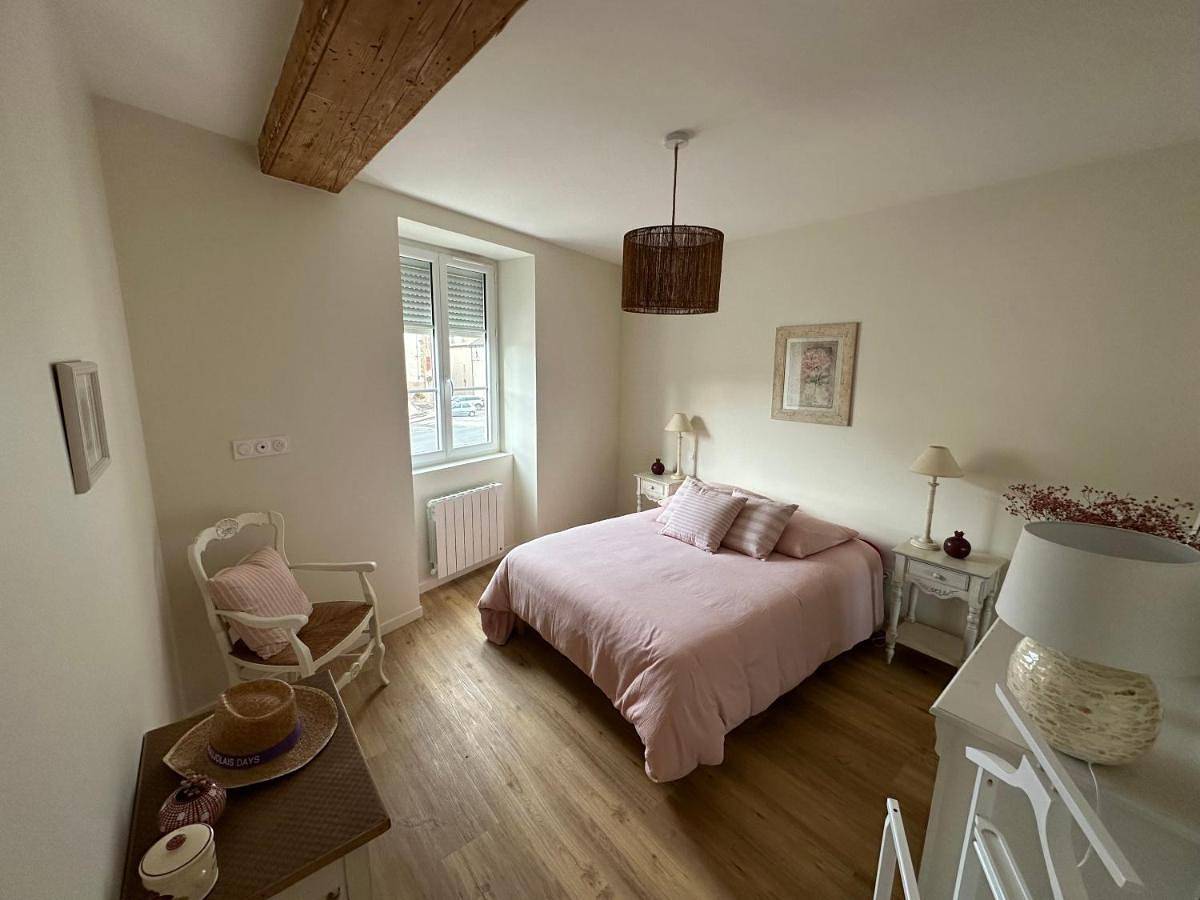 Appartement entier, La maison du village in Romanèche-Thorins, Beaujolais