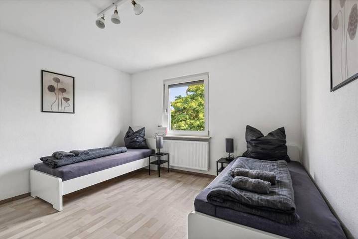 Ferienwohnung für 4 Personen, mit Balkon in Rüsselsheim