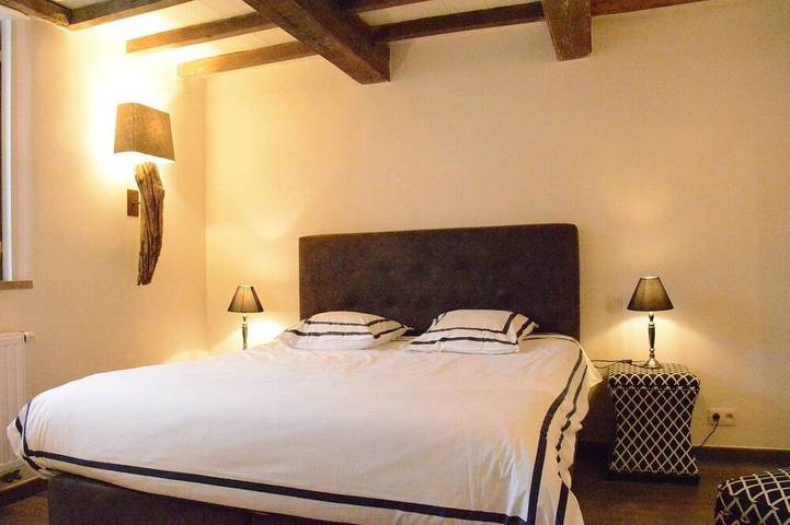 Location de vacances pour 15 personnes, avec balcon et jacuzzi ainsi que sauna et jardin, animaux acceptés dans Gros Fays - 2