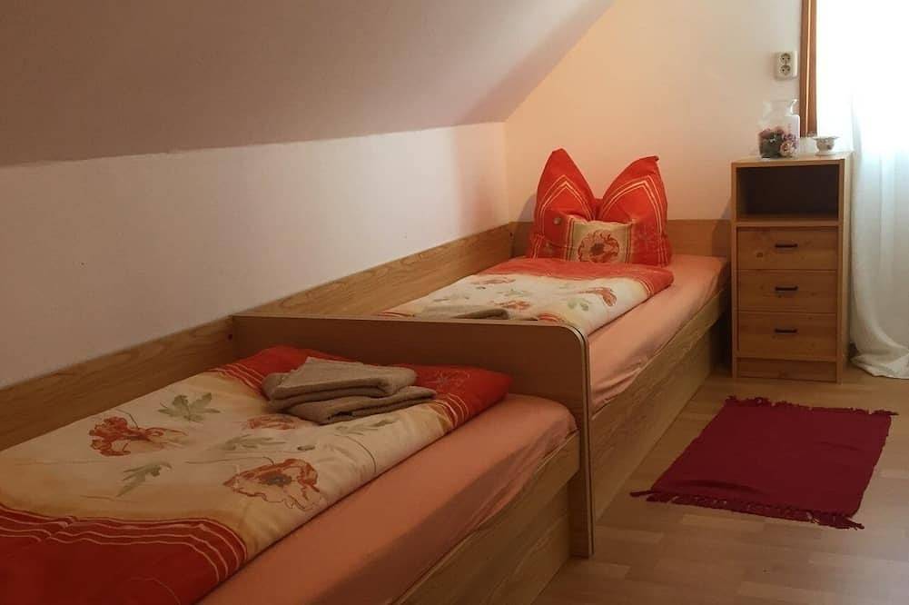 Ferienhaus für 7 Gäste mit 95m² in Friedrichshöhe / Eisfeld in Sachsenbrunn, Rennsteig