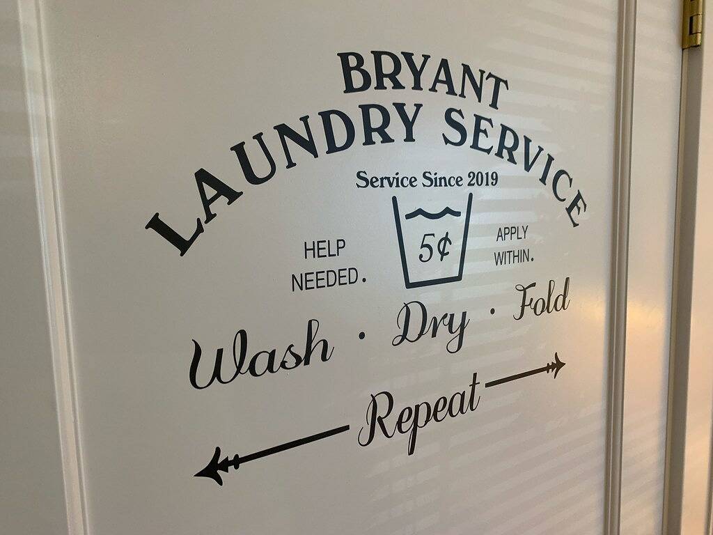 Ruhige, begehbare Gegend mit Zugang zu preisgekrönten Geschäften / Restaurants! in Seattle, Lake Washington