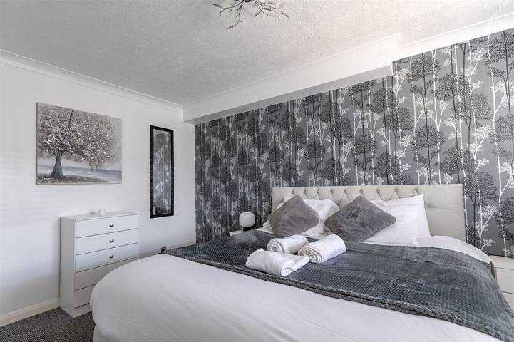 Appartement entier, Hullidays》`Old School` Penthouse Trinity Square in Kingston-upon-Hull, Yorkshire and the Humber
