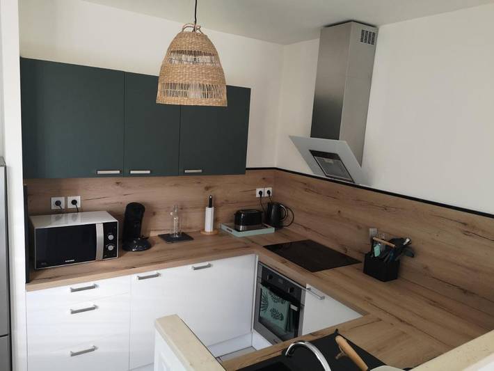 Location de vacances pour 6 personnes, avec jardin et vue à Jonage - 2