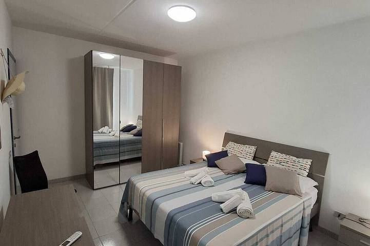 Apartamento entero, \"The dolphin's house\" in Policoro lido. in Policoro, Golfo de Tarento
