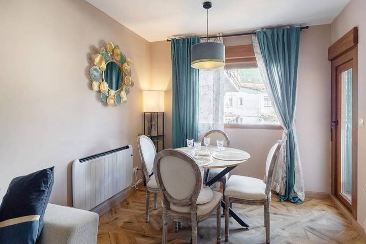 Apartamento de vacaciones para 5 personas, con vistas y balcón - 1