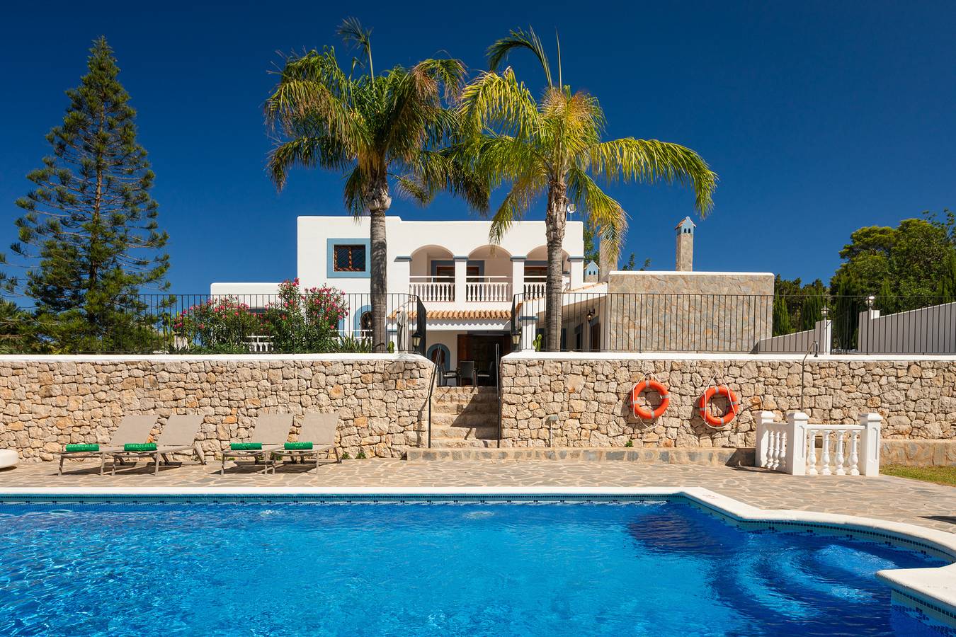 Villa pour 10 personnes avec terrasse in Cala d'en Serra, Sant Joan de Labritja