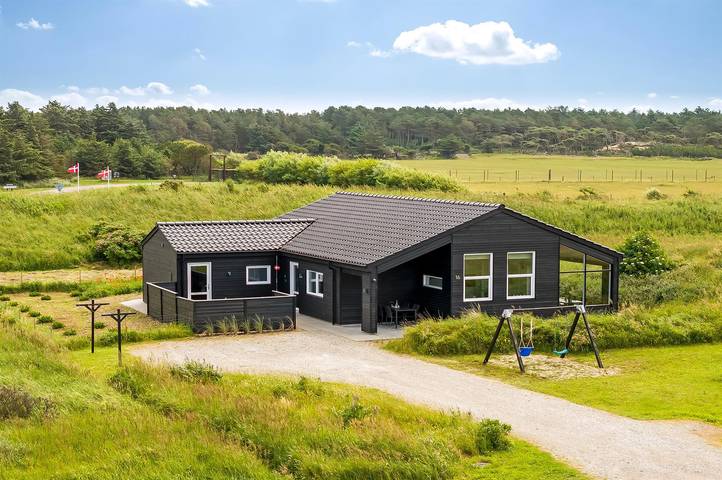 Ferienhaus für 9 Personen, mit Terrasse und Sauna sowie Whirlpool, mit Haustier - 1
