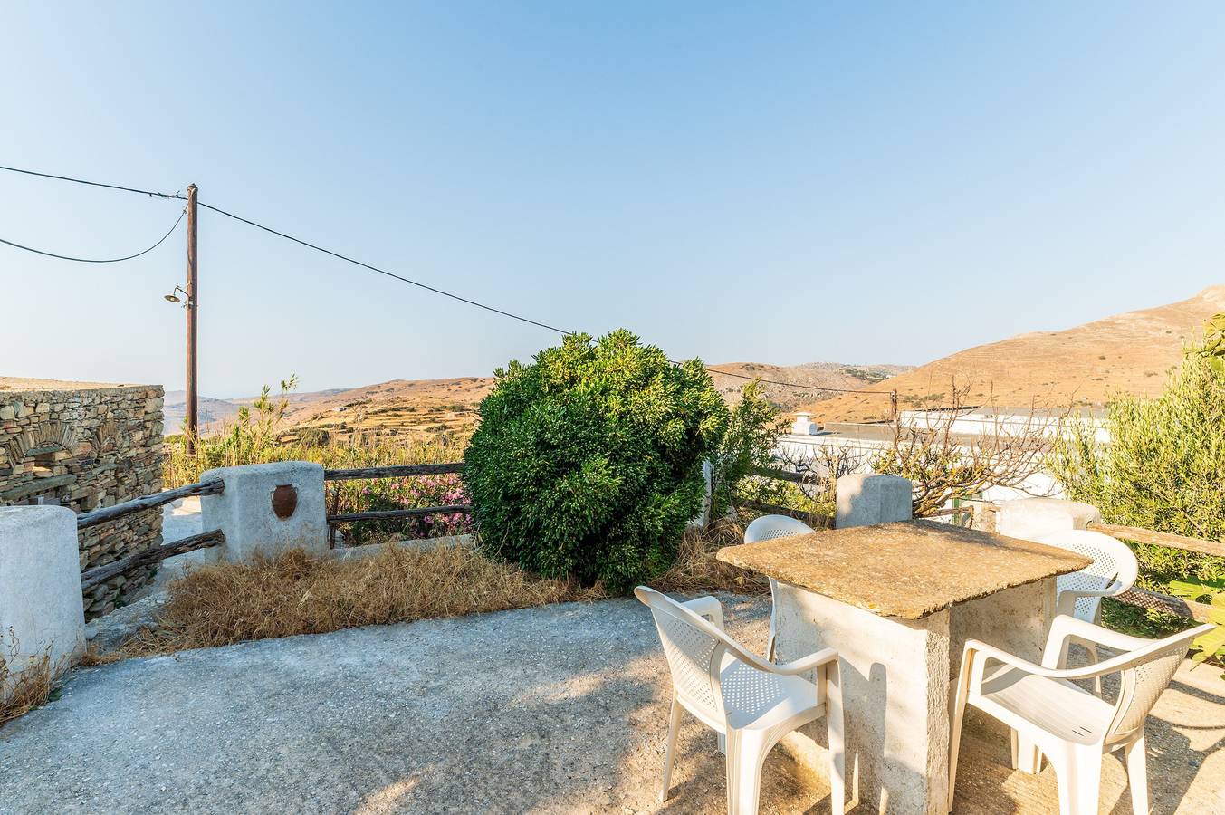 Holiday Home 'Kykladen White House' with Mountain View and Shared Terrace in Tinos