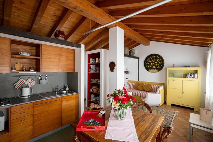Appartamento per 8 persone, con Terrazza e Giardino nonché Sauna e Panorama a Teolo