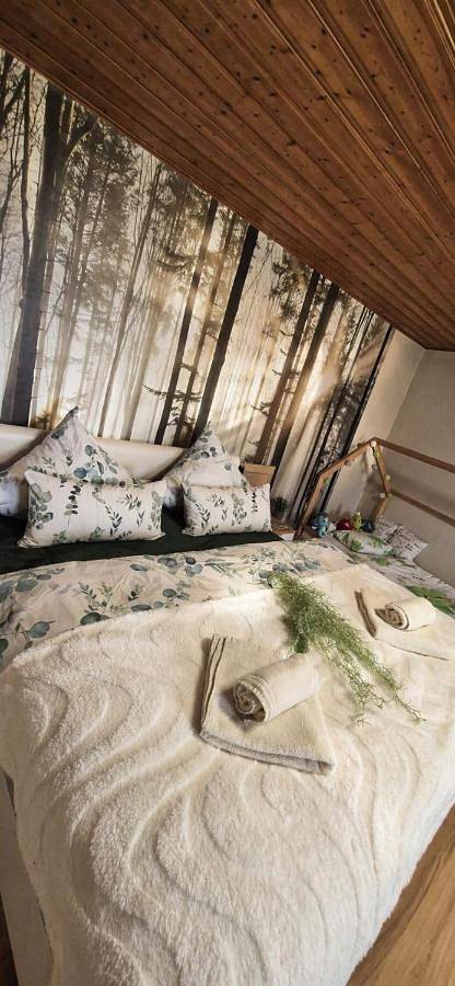 Ferienwohnung für 3 Personen, mit Ausblick und Garten in Furth im Wald - 2