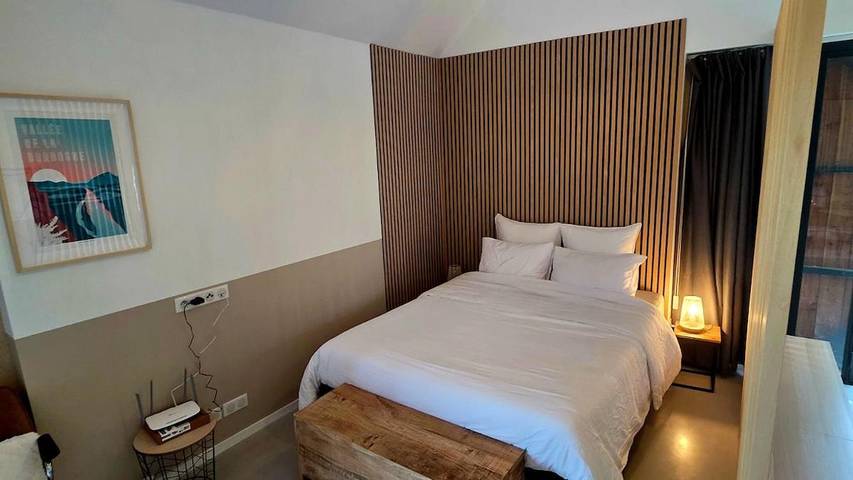 Location de vacances pour 2 personnes, avec Terrasse ainsi que Jardin et Vue à Turenne - 4