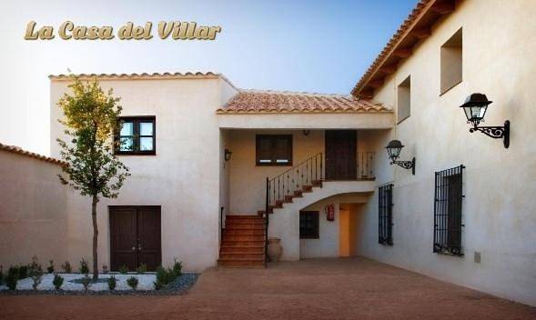 Casa rural para 21 personas, con Balcón y Terraza además de Jardín y Piscina en Fuentelespino de Haro - 3