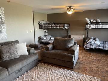 Vacation House for 12 Guests in Nebraska, USA, Picture 3