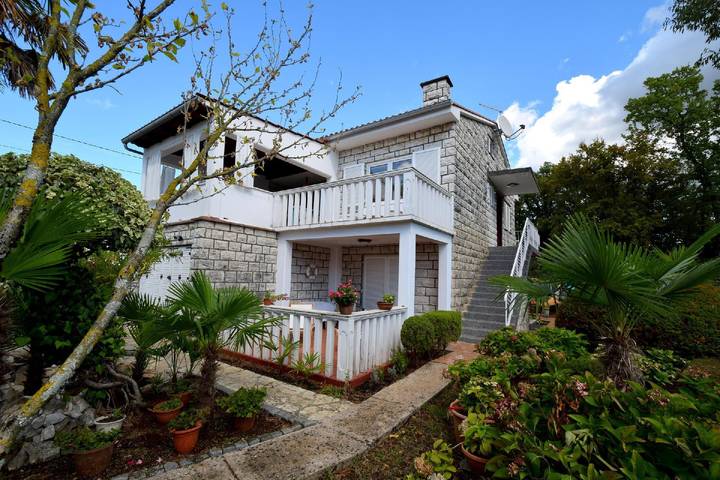 Ferienwohnung für 4 Personen, mit Balkon in Malinska