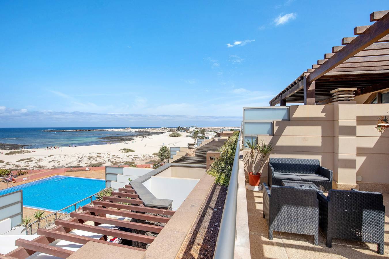 Maison de vacances "Vistas Paraíso" avec vue sur la mer, piscine partagée et Wi-Fi in El Cotillo, La Oliva