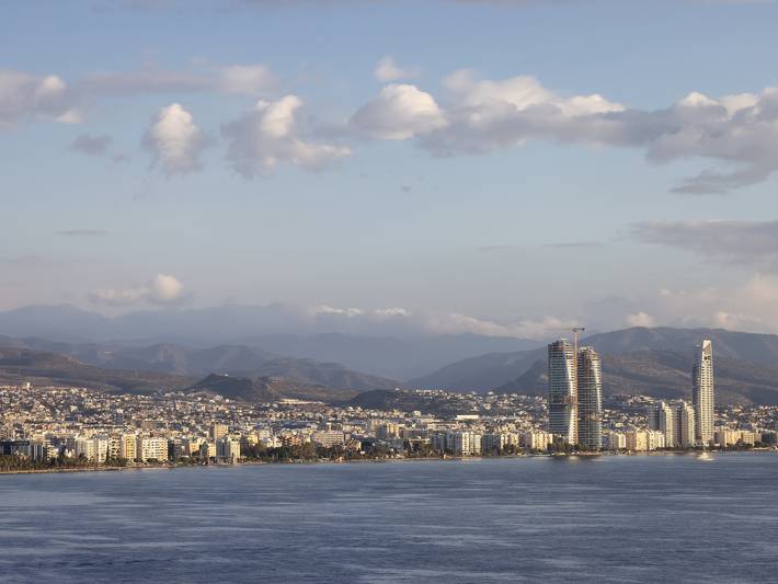 Ganze Wohnung, Sanders Premier - Gemütliches 2-Zimmer-Appartement mit Balkon in Limassol, Südzypern