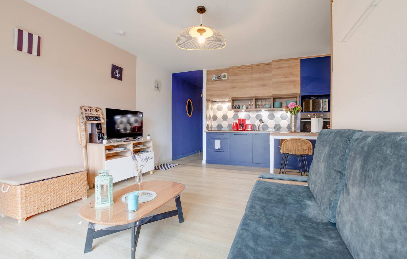 Apartamento vacacional entero, Acogedor apartamento junto a la playa con vistas al mar, wifi y aparcamiento in Lézardrieux, Costa de granito rosa