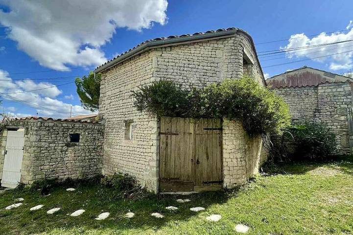 Gîte pour 4 personnes, avec jardin