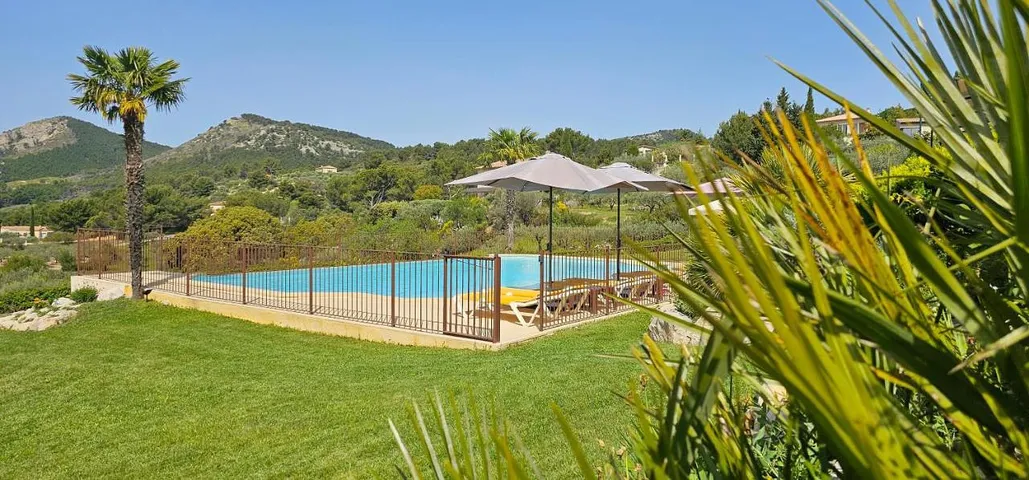 Casa de vacaciones para 6 personas, con terraza además de piscina y vistas - 1