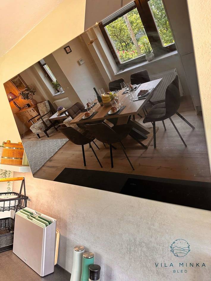 Location de vacances pour 6 personnes, avec jardin, adapté aux familles à Bled - 3