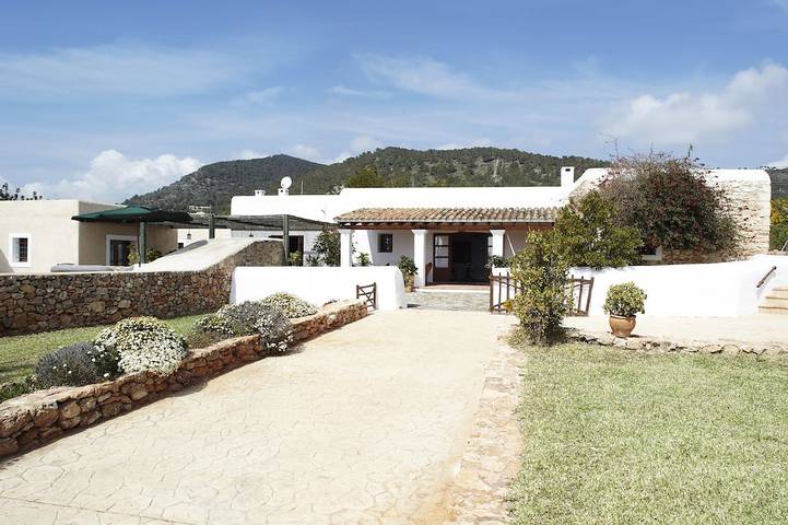 Villa pour 12 personnes, avec jardin, animaux acceptés - 1