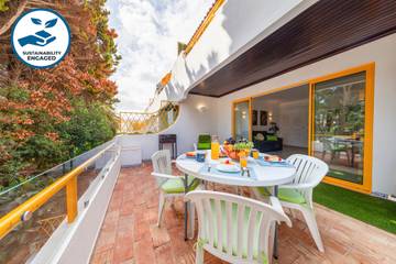 Gîte pour 4 personnes, avec terrasse à Quarteira