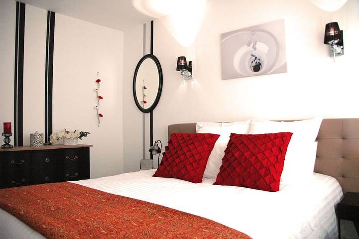 Location de vacances pour 4 personnes, avec sauna ainsi que piscine et jardin à Auriol - 2