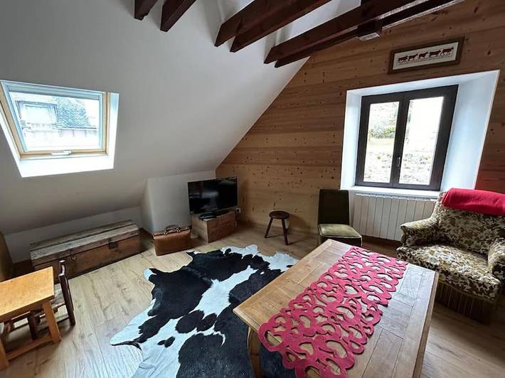 Gîte pour 8 personnes à Fournels