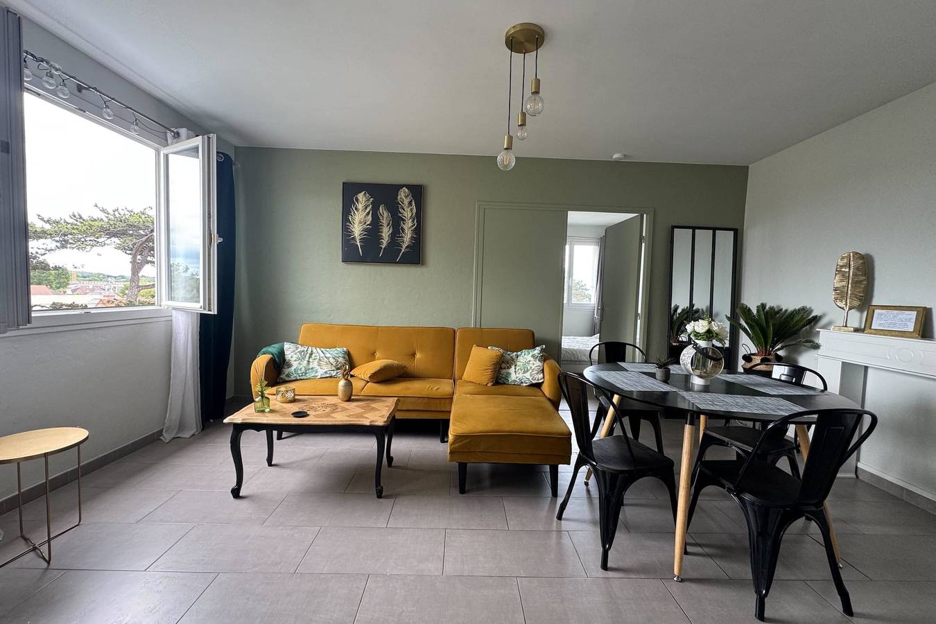 Ganze Wohnung, Comfortable apartment close to the sea in Ouistreham, Caen und Umgebung