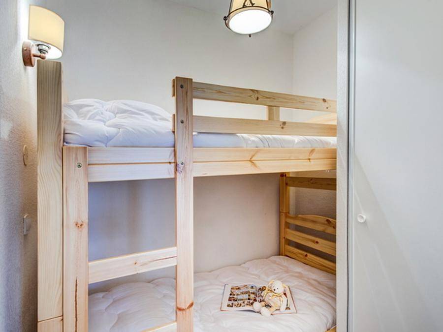 Résidence Illixon - Vacancéole - Studio 4 personnes - Studio 4 personnes avec coin nuit in Luchon-Superbagnères, Bagnères-de-Luchon