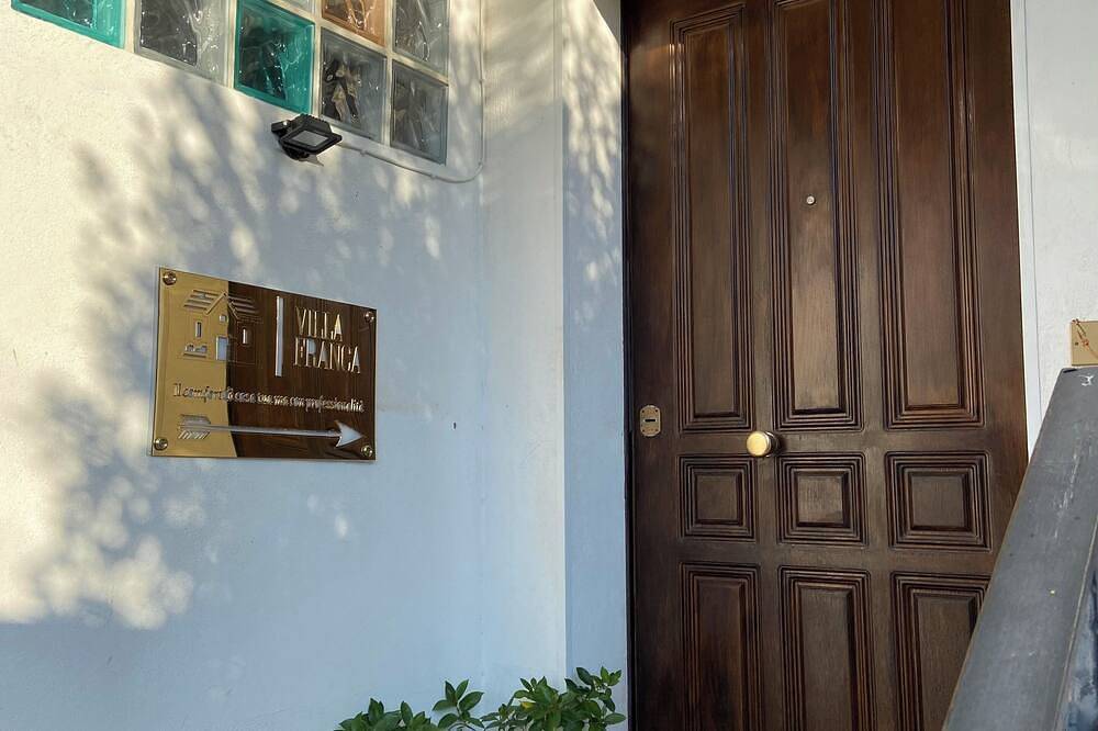 Appartement entier, Splendida casa vacanza a Reggio Calabria: comfort, stile, parcheggio, colazione! in Reggio de Calabre, Province de Reggio Calabria