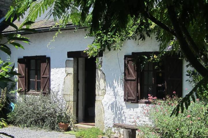 Gîte pour 4 personnes, avec Terrasse et Jardin à Lasseube