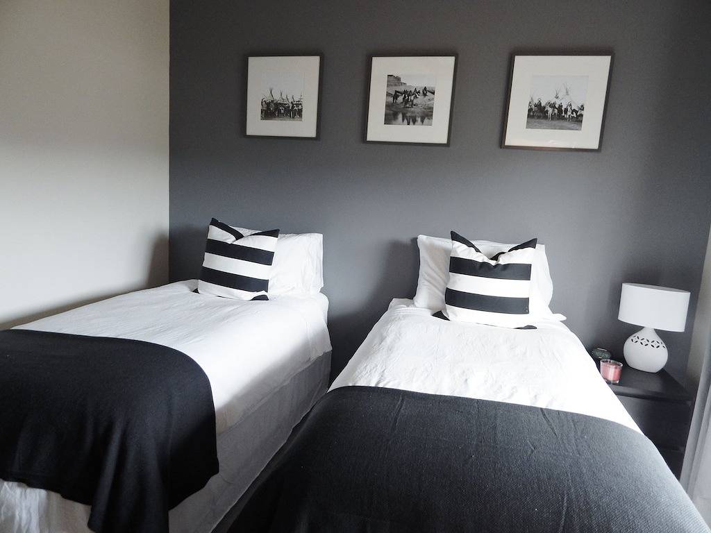 Ganze Wohnung, Atemberaubende Red Rock Ansichten, neu renoviert, beste Lage und immer sauber! in Oak Creek, Oak Creek Canyon