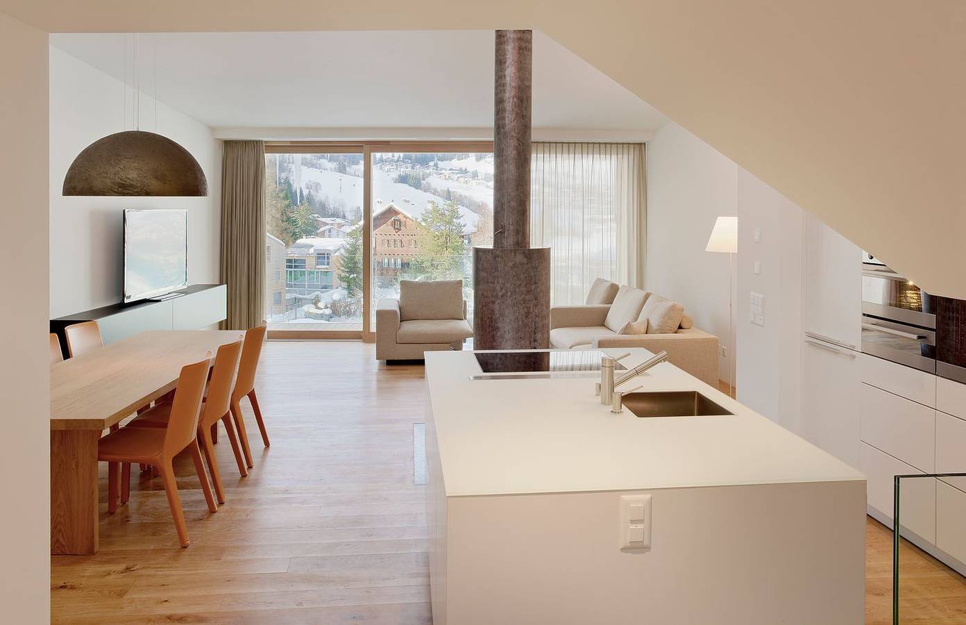 Ganze Wohnung, Luxus 5.5-Zi.-Wohnung, 240 m², 4 Bäder, für 8 Pers., Top-Aussicht in Flims. in Flims-Dorf, Flims