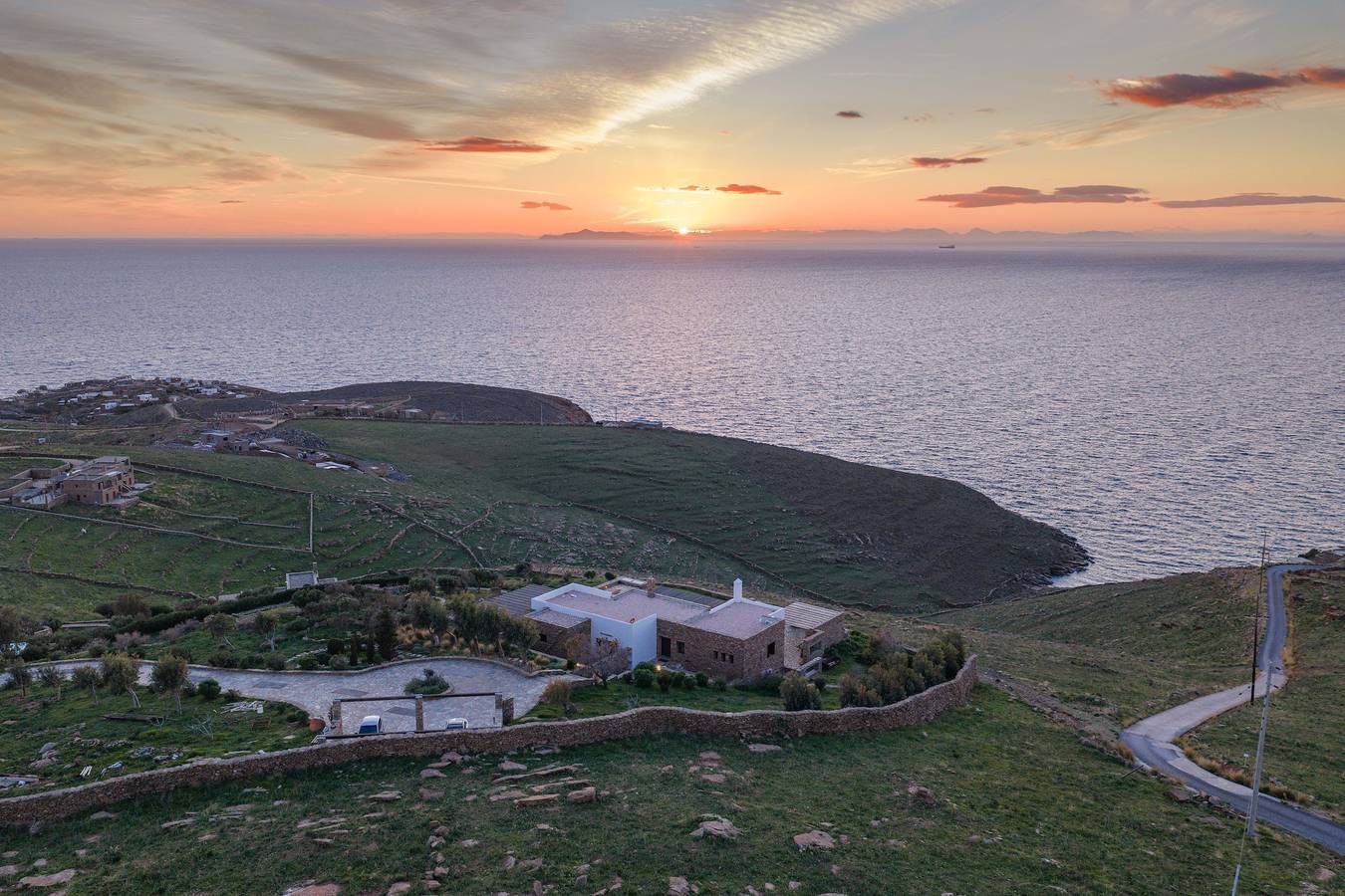 Kea Infinity View Villa in Kea