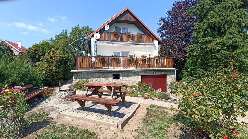 Ferienhaus für 6 Personen, mit Ausblick und Seeblick sowie Garten, mit Haustier in Revfülöp - 2