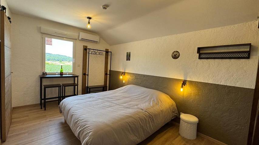 Maison d’hôte pour 2 personnes, avec jardin ainsi que terrasse et vue à Montenois